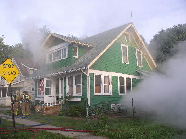 09-30-05  Response - Fire - 3307 Pearl